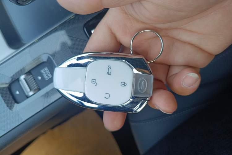 Used GAC Trumpchi EMPOW 2024 270T DCT Yingbao S Edition Vehicle Key