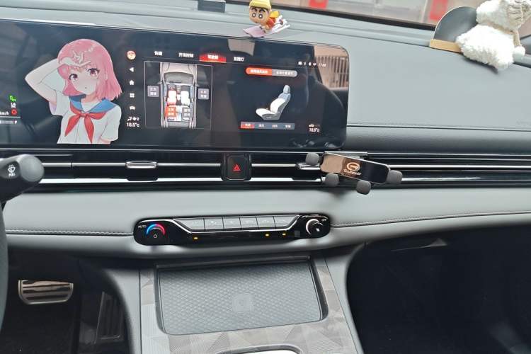 Used GAC Trumpchi EMPOW 2024 270T DCT Yingbao R-Style Edition Audio And AC Panel