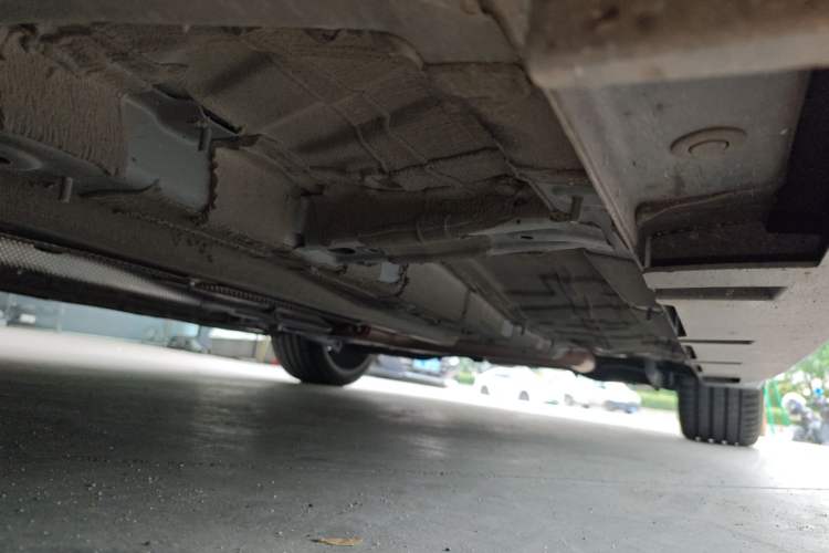 Used GAC Trumpchi EMPOW 2024 400T Automatic Yingbao R MAX Edition Chassis Front Left