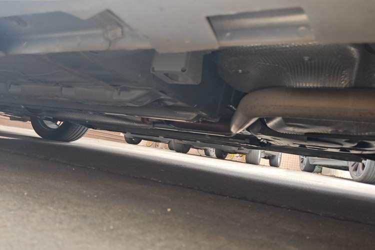 Used GAC Trumpchi EMPOW 2024 270T DCT Yingbao R-Style Edition Chassis Rear Left