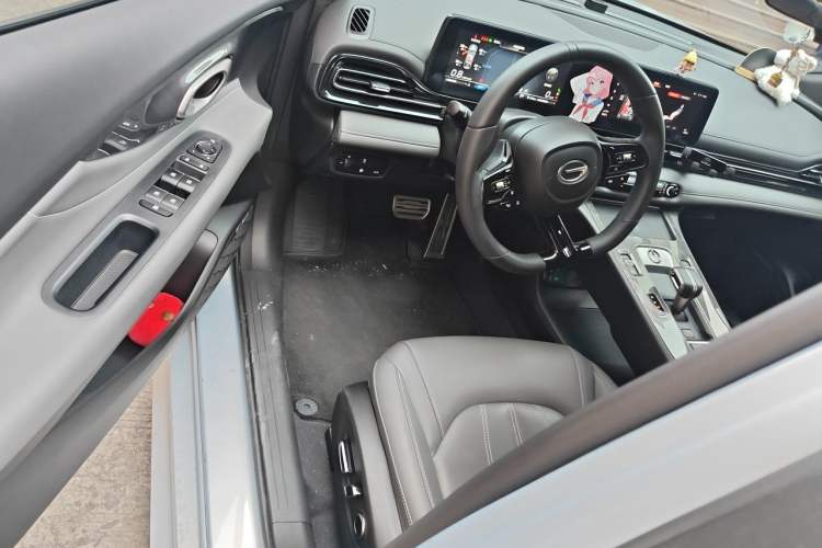 Used GAC Trumpchi EMPOW 2024 270T DCT Yingbao R-Style Edition Driver Seat