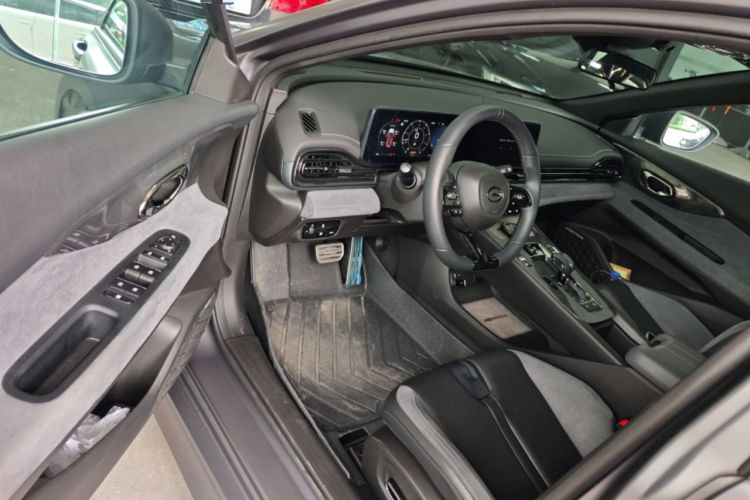 Used GAC Trumpchi EMPOW 2024 400T Automatic Yingbao R MAX Edition Driver Seat