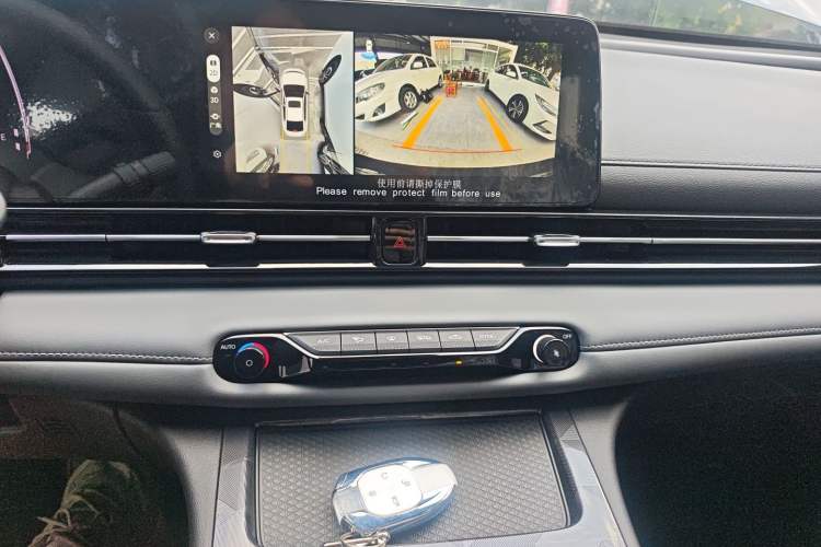 Used GAC Trumpchi EMPOW 2024 270T DCT Yingbao S Edition Audio And AC Panel