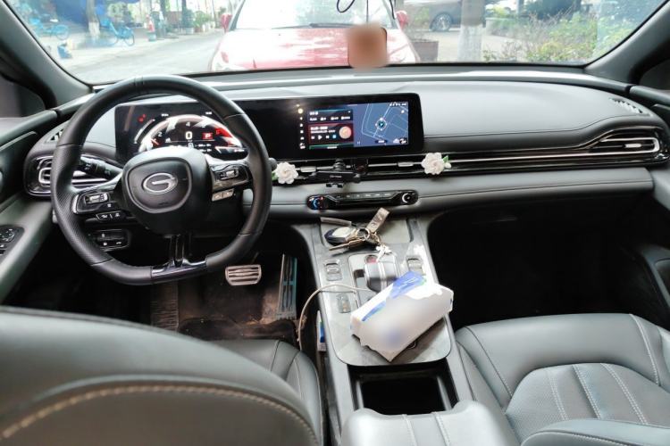 Used GAC Trumpchi EMPOW 2024 270T DCT Yingbao R-Style Edition Center Console