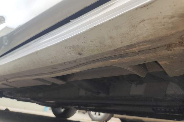 Used GAC Trumpchi EMPOW 2024 400T Automatic Yingbao R MAX Edition Chassis Front Right