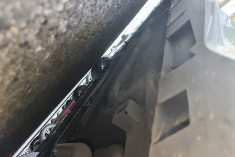 Used GAC Trumpchi EMPOW 2024 400T Automatic Yingbao R MAX Edition Chassis Rear Left