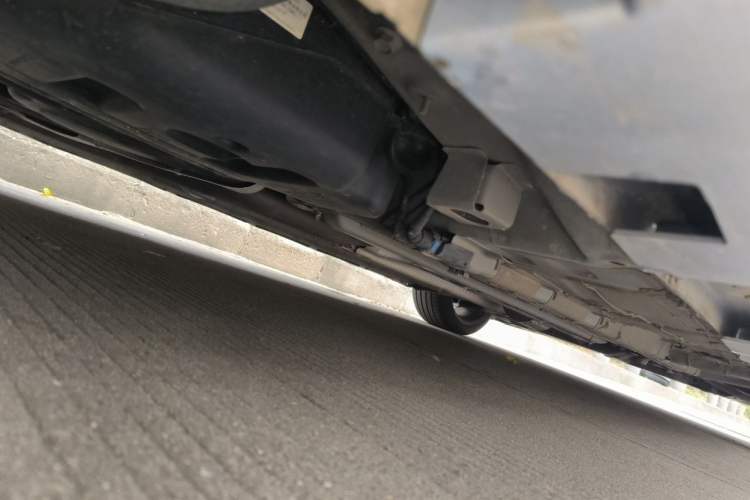 Used GAC Trumpchi EMPOW 2024 400T Automatic Yingbao R PRO Edition Chassis Rear Right
