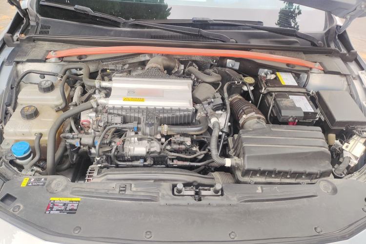 Used GAC Trumpchi EMPOW 2024 400T Automatic Yingbao R MAX Edition Engine Bay