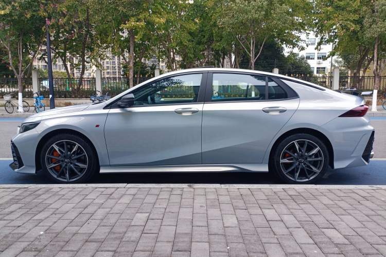 Used GAC Trumpchi EMPOW 2024 400T Automatic Yingbao R PRO Edition Exterior 2
