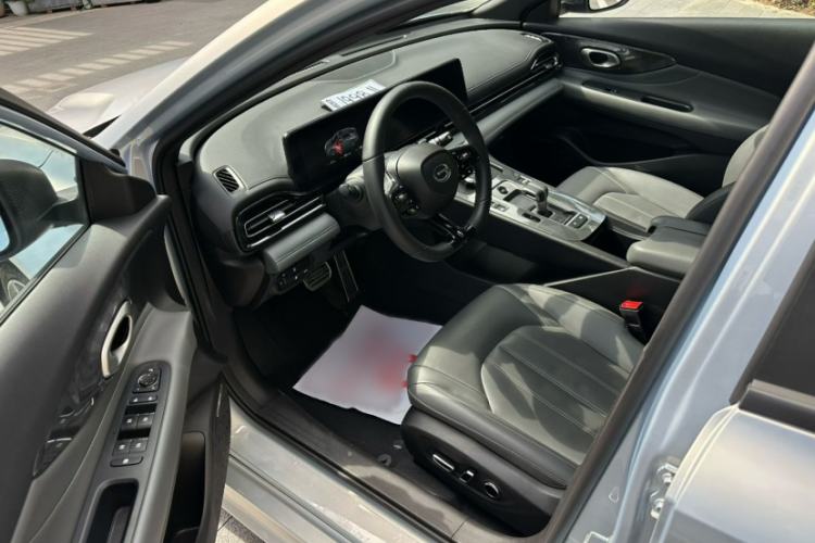 Used GAC Trumpchi EMPOW 2024 270T DCT Yingbao R-Style Edition Interior 4