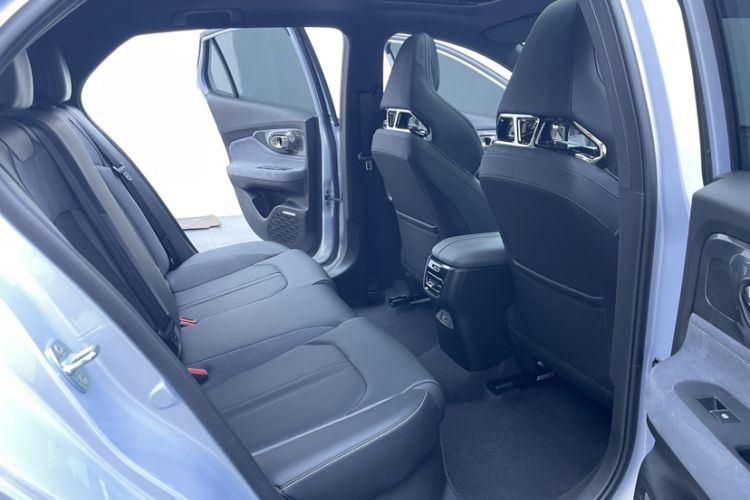 Used GAC Trumpchi EMPOW 2024 400T Automatic Yingbao R PRO Edition Interior 7