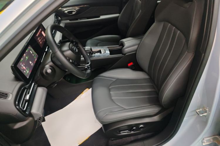 Used GAC Trumpchi EMPOW 2024 270T DCT Yingbao R-Style Edition Left Front Seat