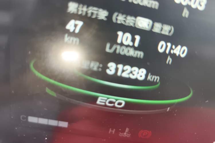 Used GAC Trumpchi EMPOW 2024 400T Automatic Yingbao R MAX Edition Odometer Close Up