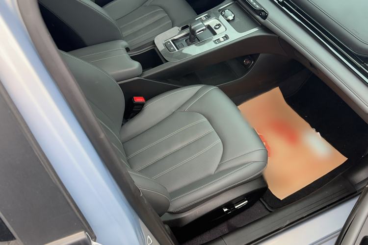 Used GAC Trumpchi EMPOW 2024 270T DCT Yingbao R-Style Edition Right Front Seat