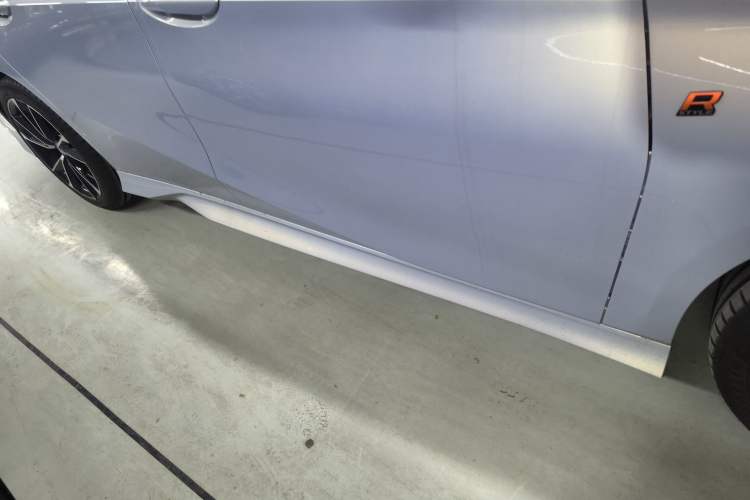 Used GAC Trumpchi EMPOW 2024 270T DCT Yingbao R-Style Edition Right Side Sill