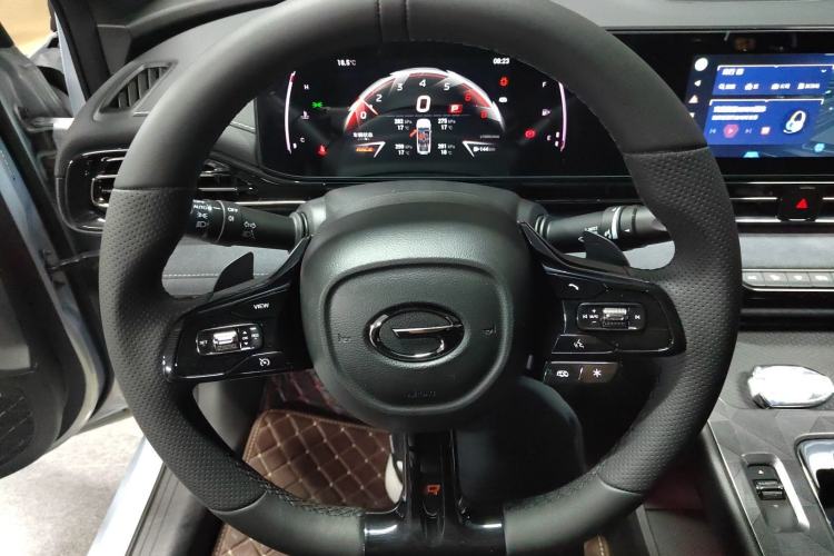 Used GAC Trumpchi EMPOW 2024 400T Automatic Yingbao R PRO Edition Steering Wheel