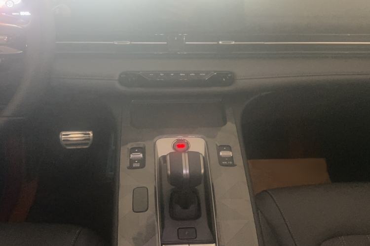 Used GAC Trumpchi EMPOW 2024 270T DCT Yingbao R-Style Edition Audio And AC Panel