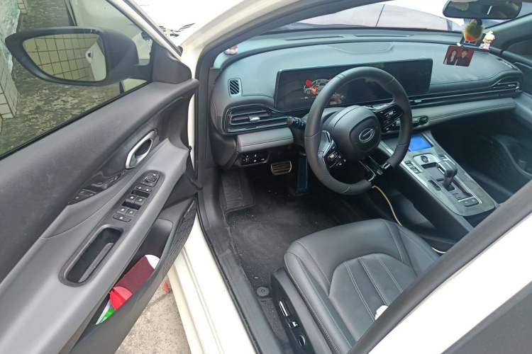 Used GAC Trumpchi EMPOW 2024 270T DCT Yingbao R-Style Edition Driver Seat