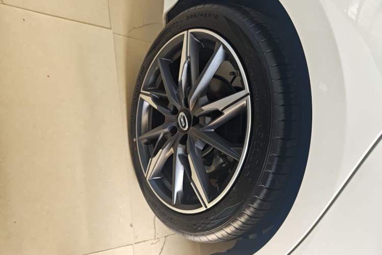 Used GAC Trumpchi EMPOW 2024 270T DCT Yingbao S Edition Exterior 5