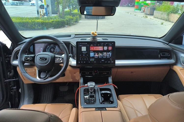 Used GAC Trumpchi ES9 2024 PHEV 143km Pro+ Center Console