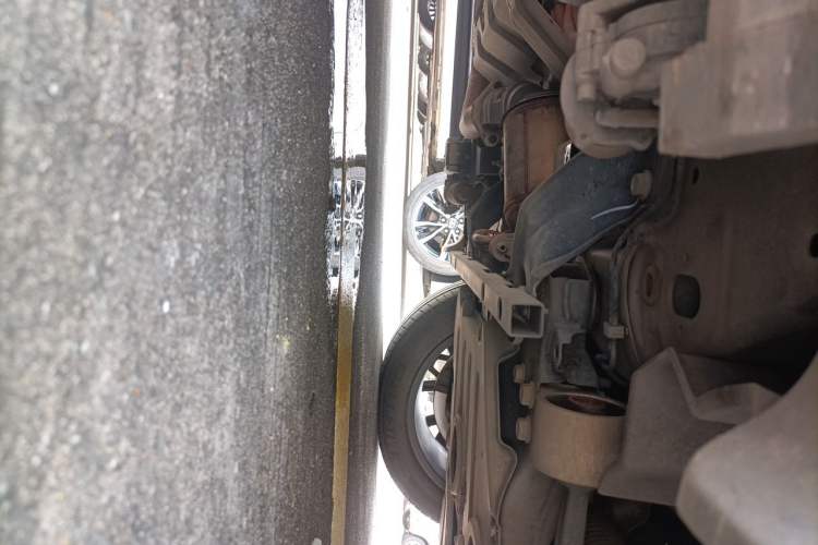 Used GAC Trumpchi ES9 2024 PHEV with 143 km Max Chassis Front Right