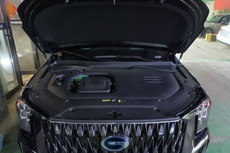 Used GAC Trumpchi ES9 2024 PHEV with 143 km Max Engine Bay