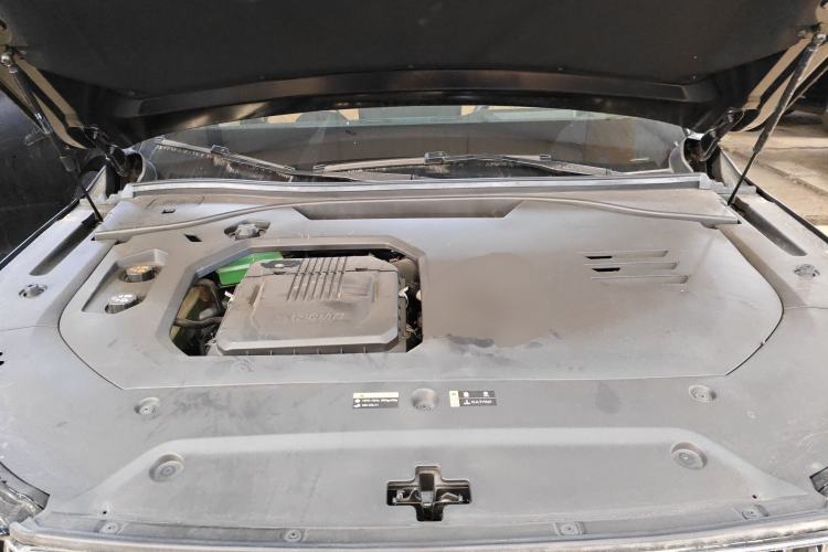 Used GAC Trumpchi ES9 2024 PHEV with 143 km Max Engine Bay