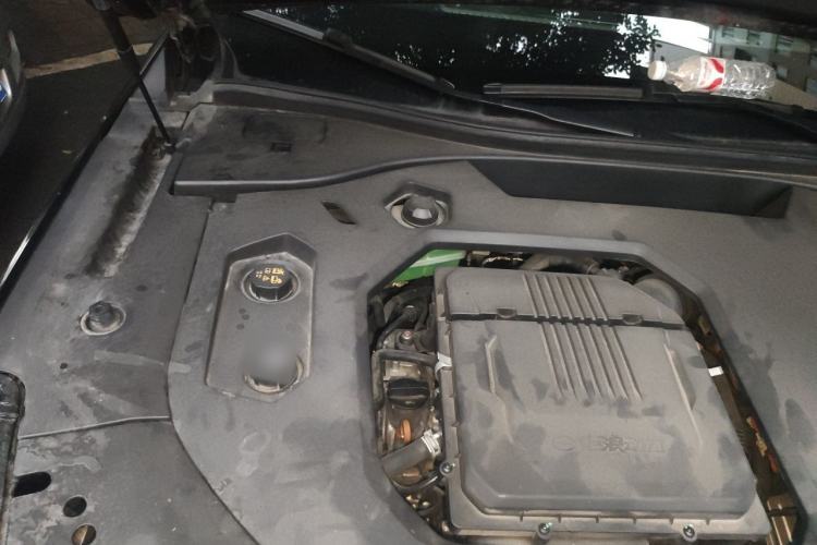 Used GAC Trumpchi ES9 2024 PHEV with 143 km Max Engine Bay Right