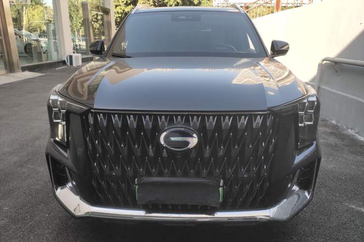 Used GAC Trumpchi ES9 2024 PHEV with 143 km Max Exterior 1