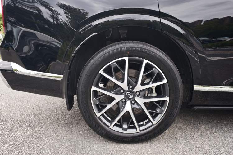Used GAC Trumpchi ES9 2024 PHEV with 143 km Max Exterior 10