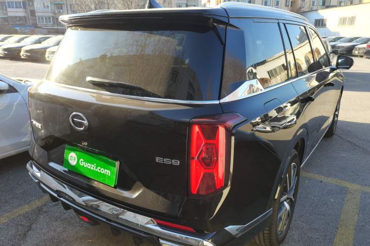 Used GAC Trumpchi ES9 2024 PHEV with 143 km Max Exterior 5