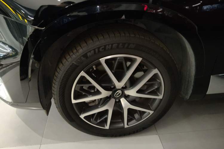 Used GAC Trumpchi ES9 2024 PHEV with 143 km Max Exterior 7
