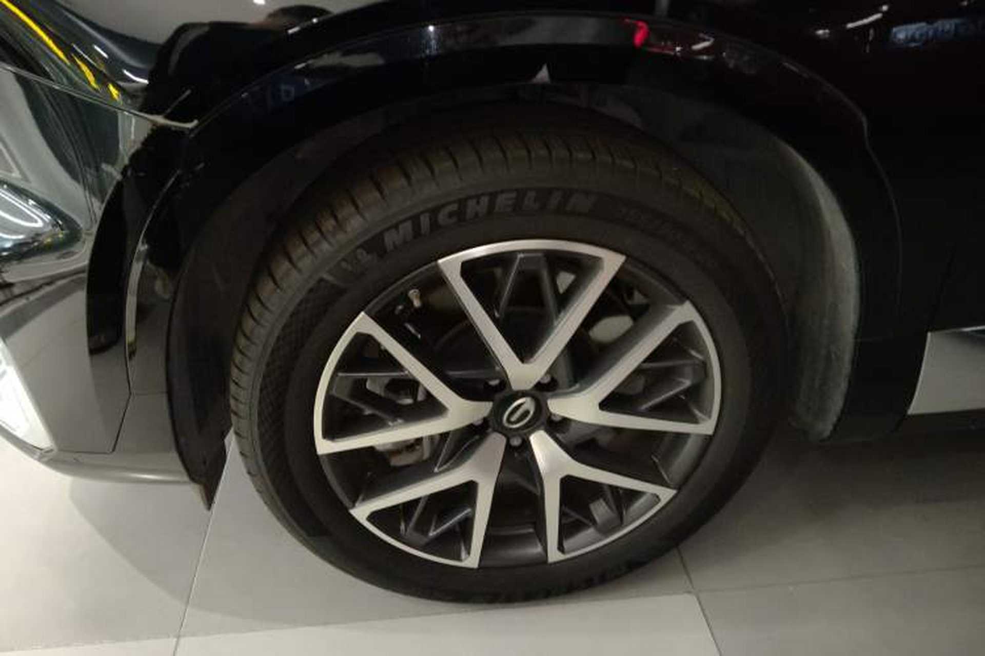Used GAC Trumpchi ES9 2024 PHEV with 143 km Max Exterior 7