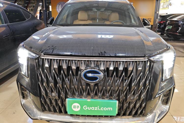 Used GAC Trumpchi ES9 2024 PHEV with 143 km Max Front
