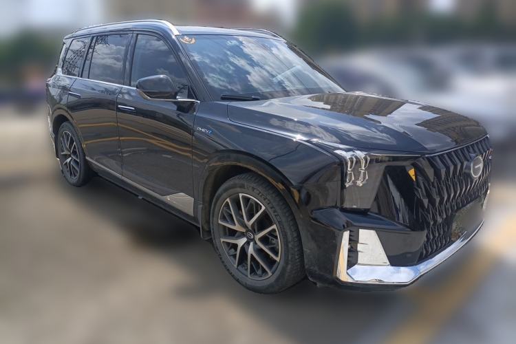 Used GAC Trumpchi ES9 2024 PHEV with 143 km Max Front Right 45 Deg