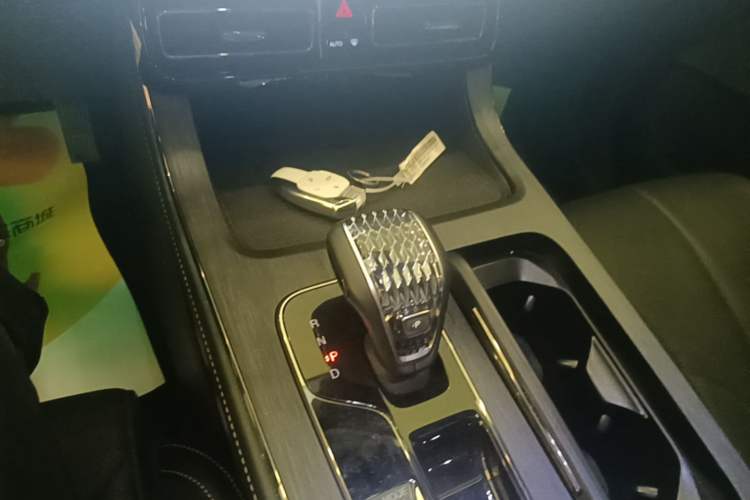 Used GAC Trumpchi ES9 2024 PHEV with 143 km Max Gear Lever