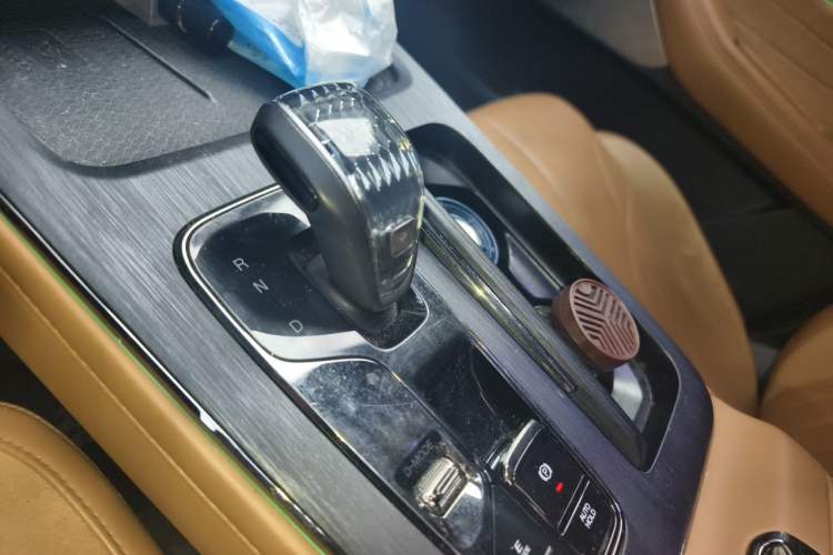 Used GAC Trumpchi ES9 2024 PHEV with 143 km Max Gear Lever