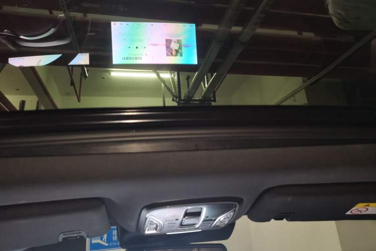 Used GAC Trumpchi ES9 2024 PHEV with 143 km Max Headliner