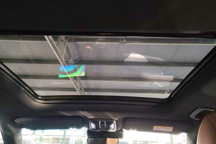 Used GAC Trumpchi ES9 2024 PHEV with 143 km Max Headliner