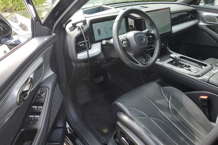 Used GAC Trumpchi ES9 2024 PHEV 143km Pro+ Interior 3