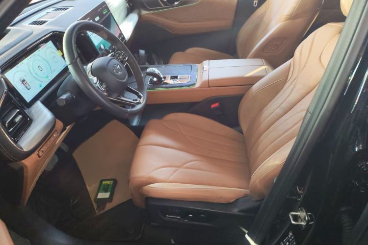 Used GAC Trumpchi ES9 2024 PHEV with 143 km Max Left Front Seat