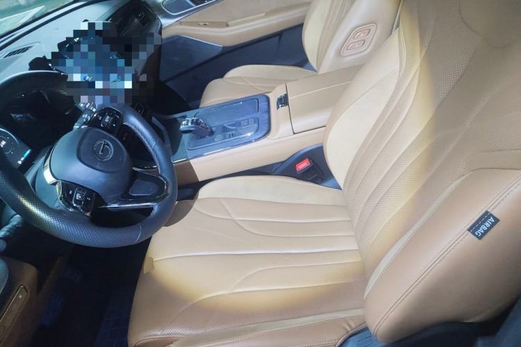 Used GAC Trumpchi ES9 2024 PHEV with 143 km Max Left Front Seat