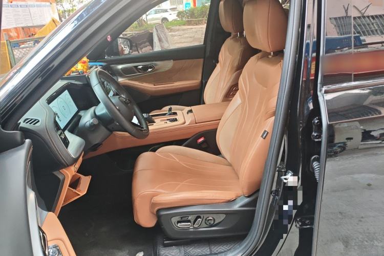 Used GAC Trumpchi ES9 2024 PHEV with 143 km Max Left Front Seat