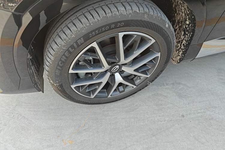 Used GAC Trumpchi ES9 2024 PHEV 143km Pro+ Left Front Wheel Hub