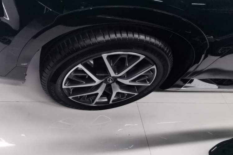 Used GAC Trumpchi ES9 2024 PHEV 143km Pro+ Left Front Wheel Hub