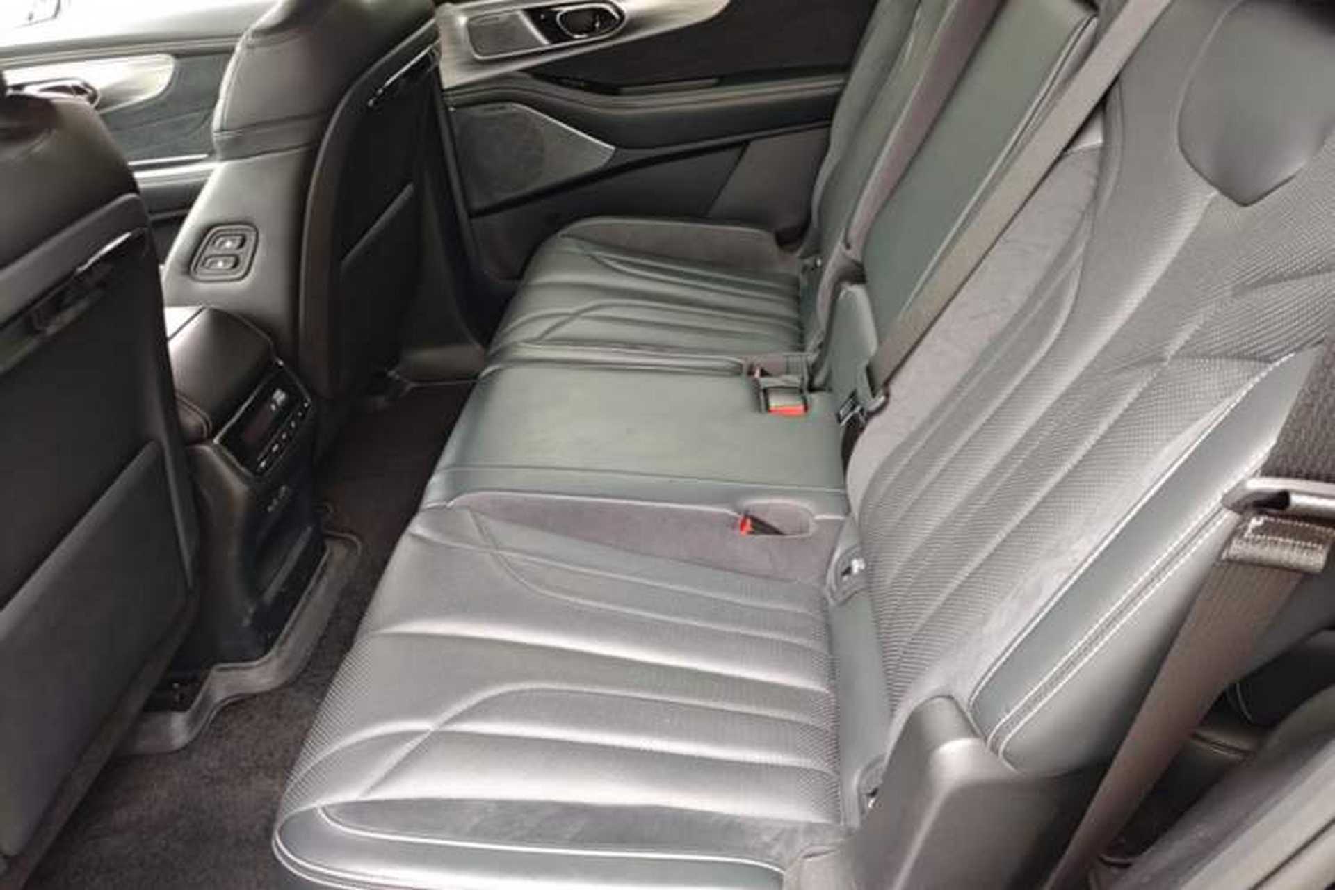 Used GAC Trumpchi ES9 2024 PHEV with 143 km Max Left Rear Seat