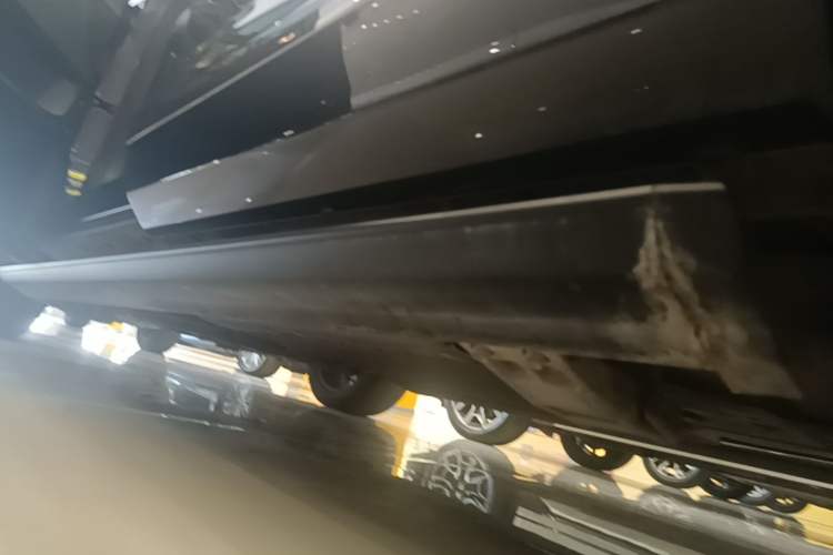 Used GAC Trumpchi ES9 2024 PHEV with 143 km Max Left Side Sill