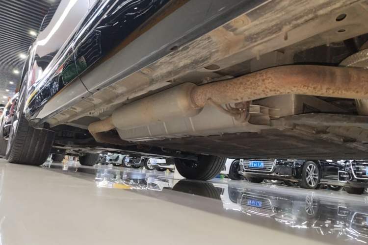 Used GAC Trumpchi ES9 2024 PHEV with 143 km Max Left Side Sill