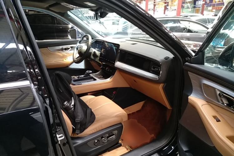 Used GAC Trumpchi ES9 2024 PHEV with 143 km Max Right Front Seat