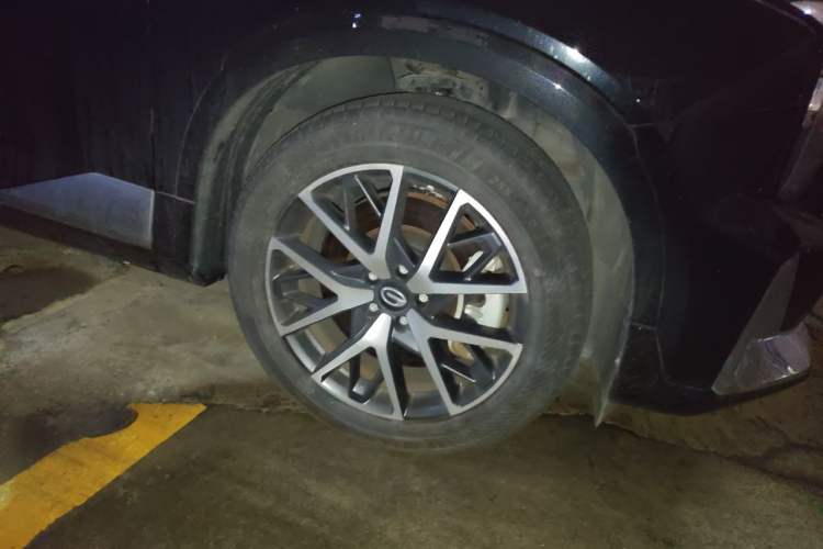 Used GAC Trumpchi ES9 2024 PHEV 143km Max+ Right Front Wheel Hub